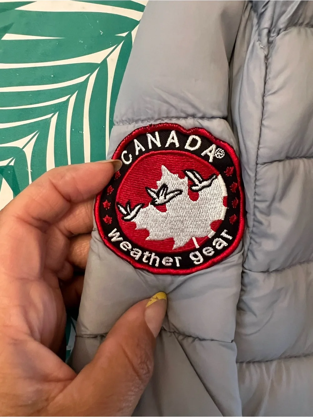 Canada Kids Lightweight Puffer Jacket - Light Gray Sz 14-16 Guc